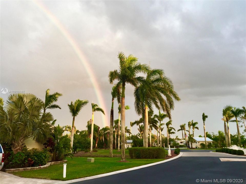 Vendido Recientemente: $269,900 (0.11 acres)