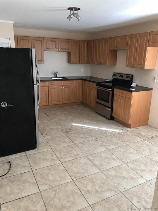 Recently Sold: $500,000 (0 beds, 0 baths, 3644 Square Feet)