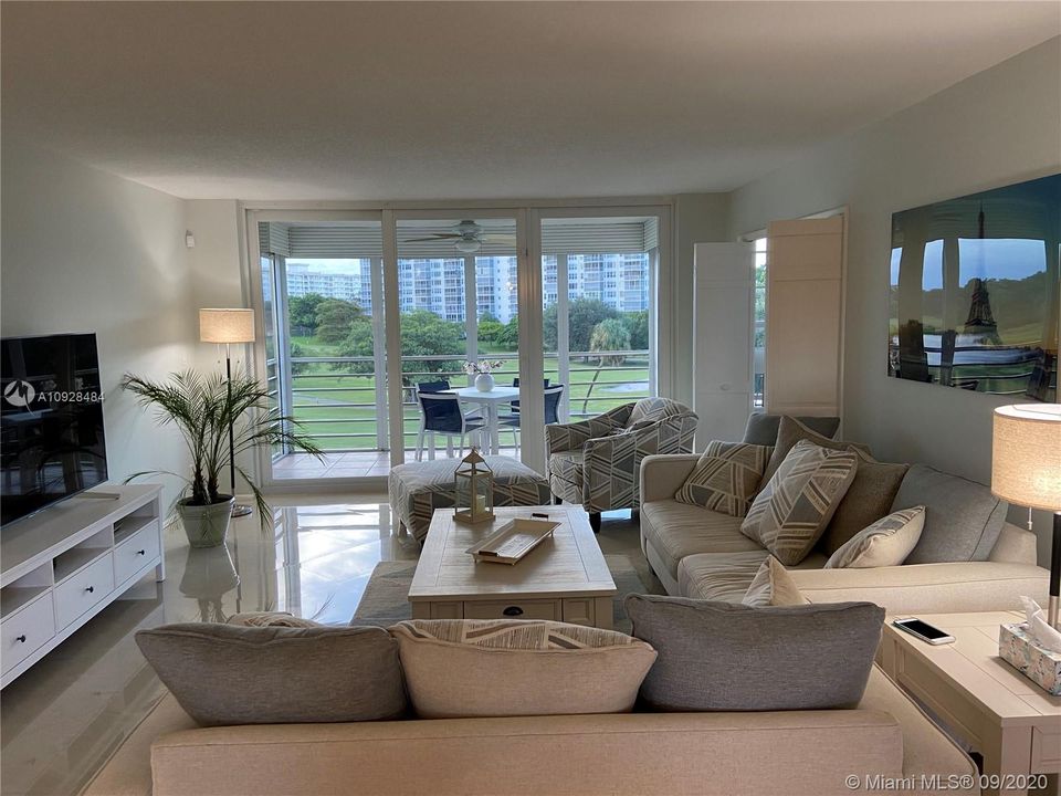 Recently Sold: $259,900 (3 beds, 2 baths, 1500 Square Feet)