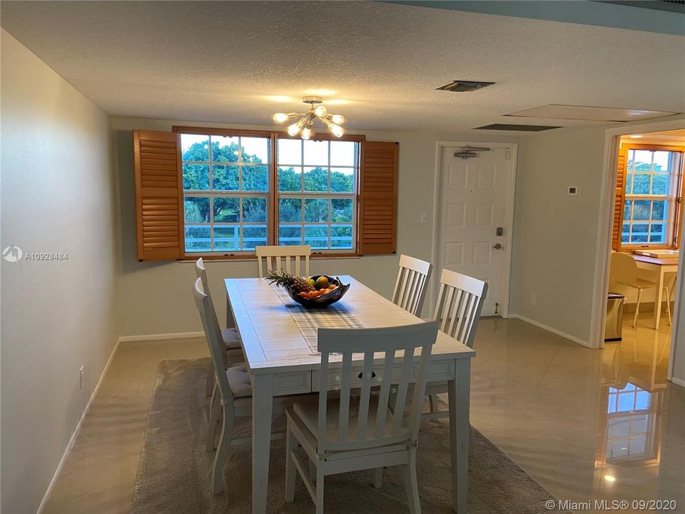 Recently Sold: $259,900 (3 beds, 2 baths, 1500 Square Feet)