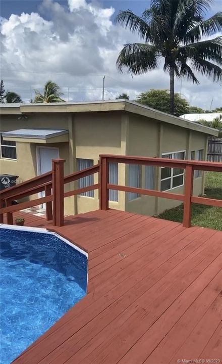 Recently Rented: $2,500 (3 beds, 2 baths, 2061 Square Feet)