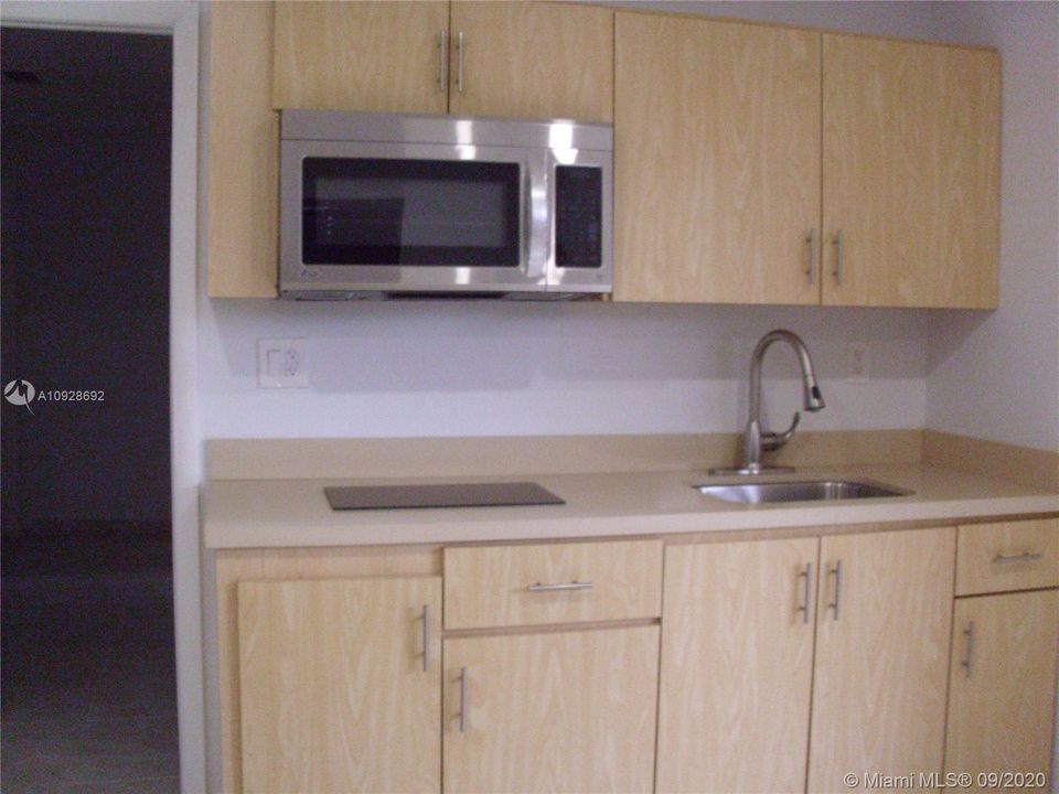 Recently Rented: $950 (1 beds, 1 baths, 1200 Square Feet)