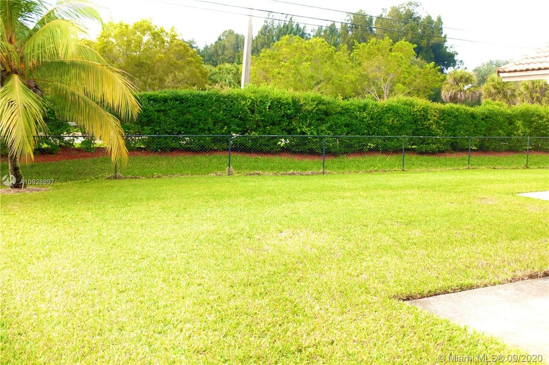 Recently Rented: $3,500 (4 beds, 3 baths, 2438 Square Feet)