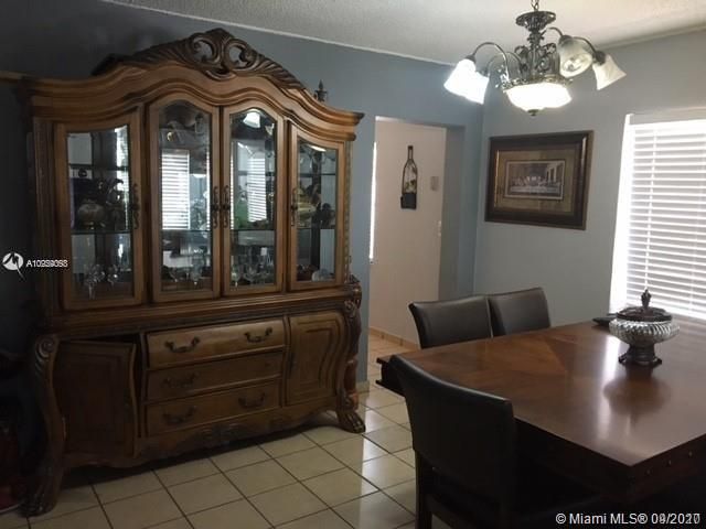 Recently Sold: $374,900 (4 beds, 4 baths, 1965 Square Feet)