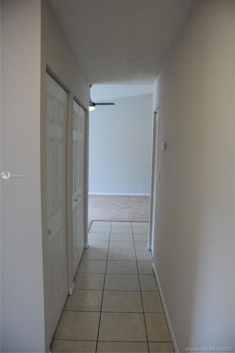 Recently Sold: $280,000 (3 beds, 2 baths, 1409 Square Feet)