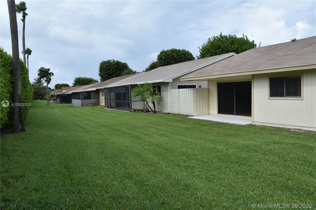 Recently Sold: $280,000 (3 beds, 2 baths, 1409 Square Feet)