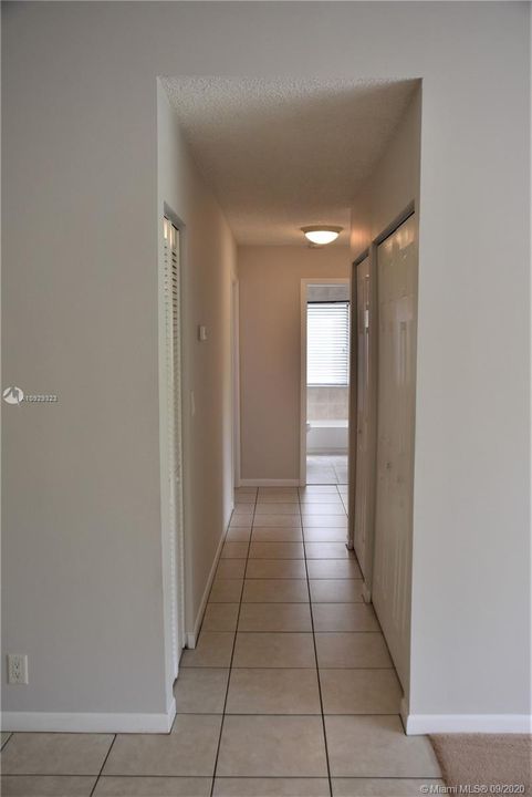 Recently Sold: $280,000 (3 beds, 2 baths, 1409 Square Feet)