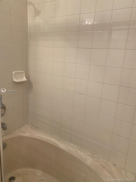 Recientemente alquilado: $1,800 (4 camas, 2 baños, 1592 Pies cuadrados)