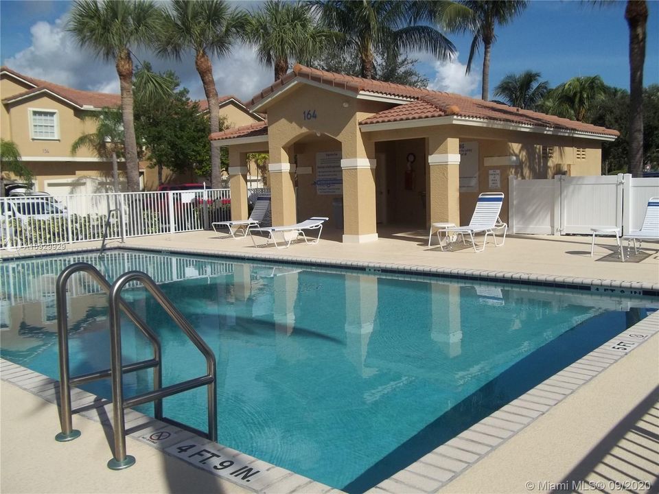 Nice Community Pool area