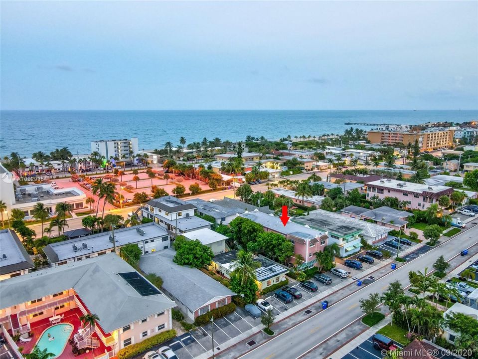 最近售出: $424,000 (3 贝兹, 3 浴室, 1448 平方英尺)