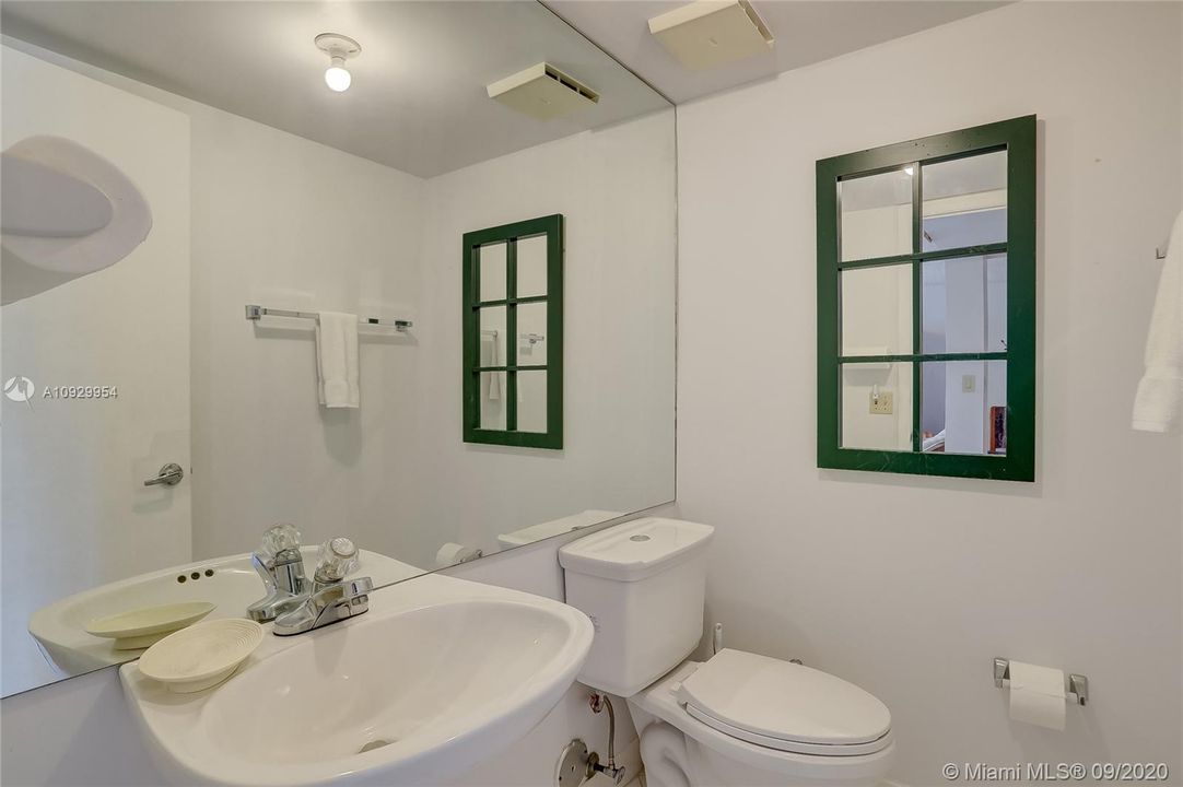 最近售出: $424,000 (3 贝兹, 3 浴室, 1448 平方英尺)