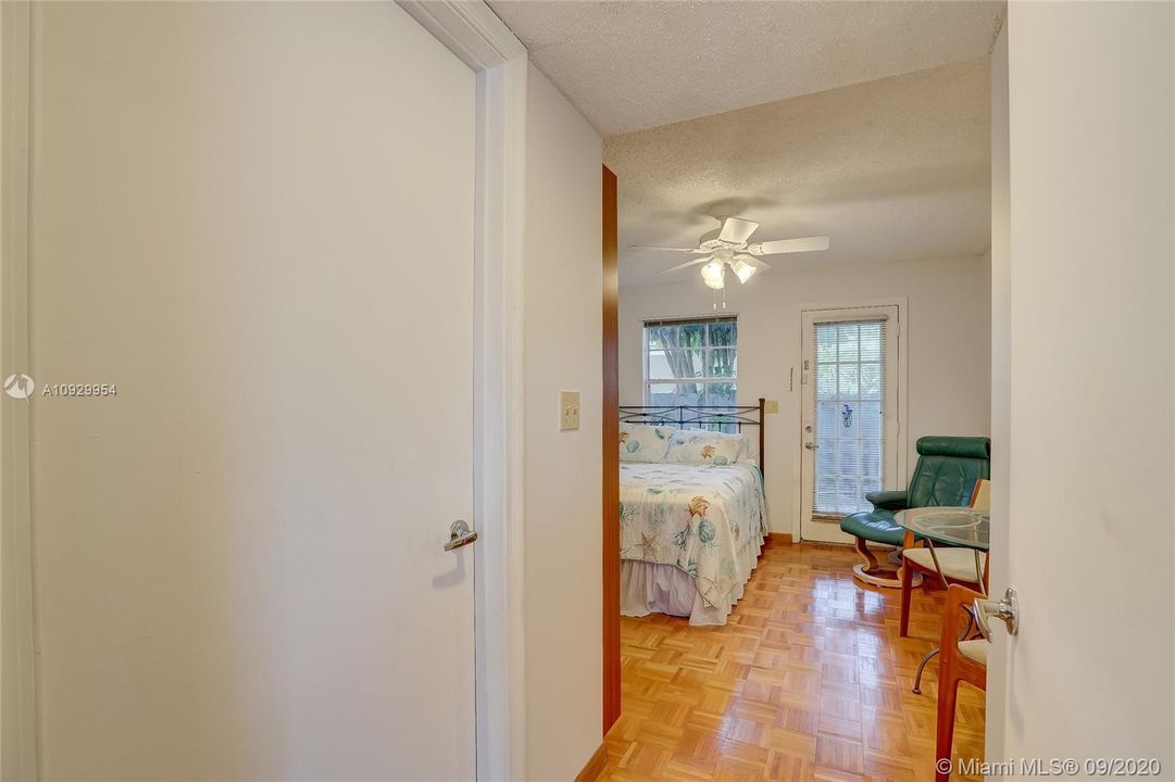 最近售出: $424,000 (3 贝兹, 3 浴室, 1448 平方英尺)