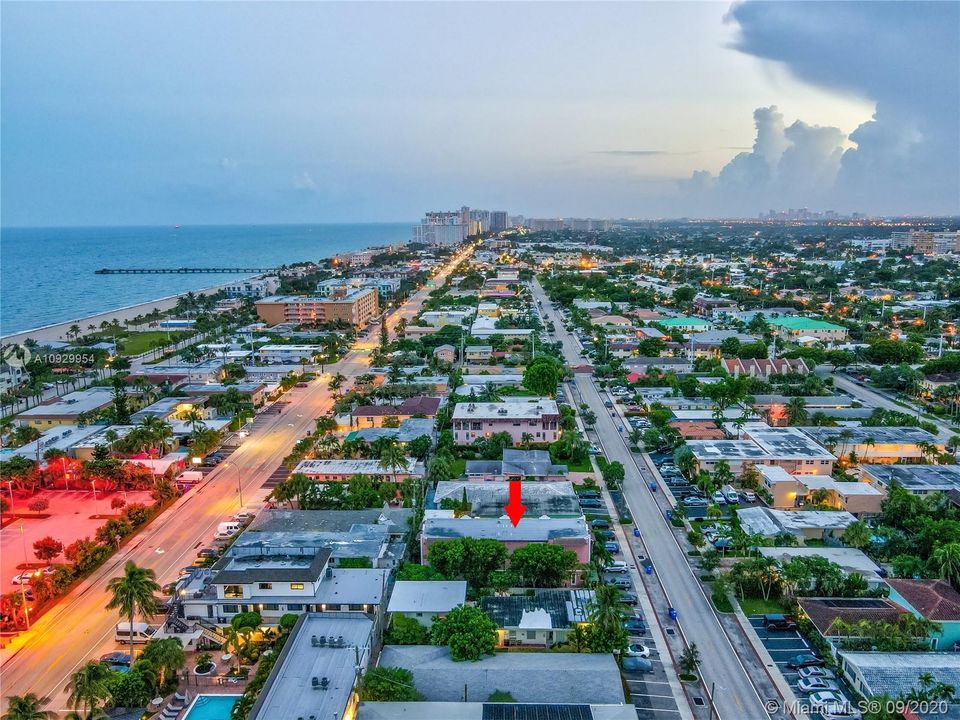 最近售出: $424,000 (3 贝兹, 3 浴室, 1448 平方英尺)