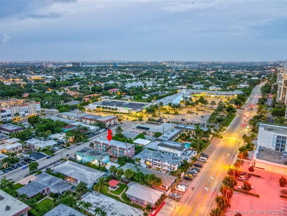 最近售出: $424,000 (3 贝兹, 3 浴室, 1448 平方英尺)