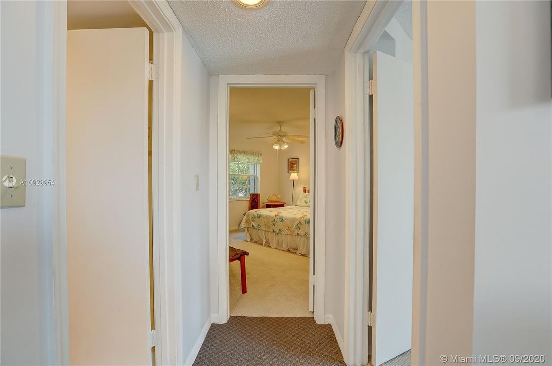 最近售出: $424,000 (3 贝兹, 3 浴室, 1448 平方英尺)