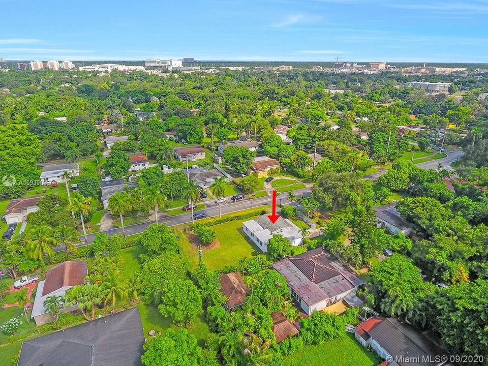 Recently Sold: $475,000 (4 beds, 3 baths, 1119 Square Feet)