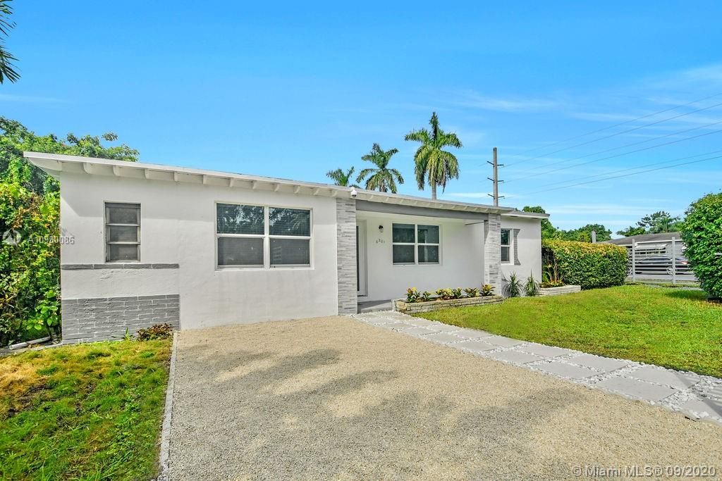 Recently Sold: $475,000 (4 beds, 3 baths, 1119 Square Feet)