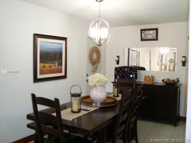 Recently Rented: $1,500 (2 beds, 2 baths, 955 Square Feet)