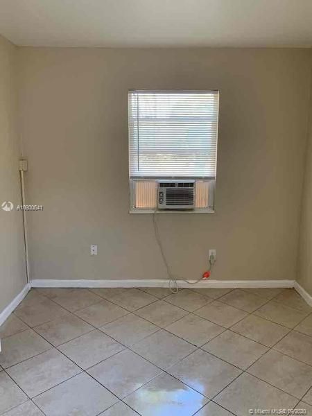 Недавно арендовано: $2,085 (3 спален, 2 ванн, 1492 Квадратных фут)