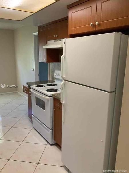 Недавно арендовано: $2,085 (3 спален, 2 ванн, 1492 Квадратных фут)