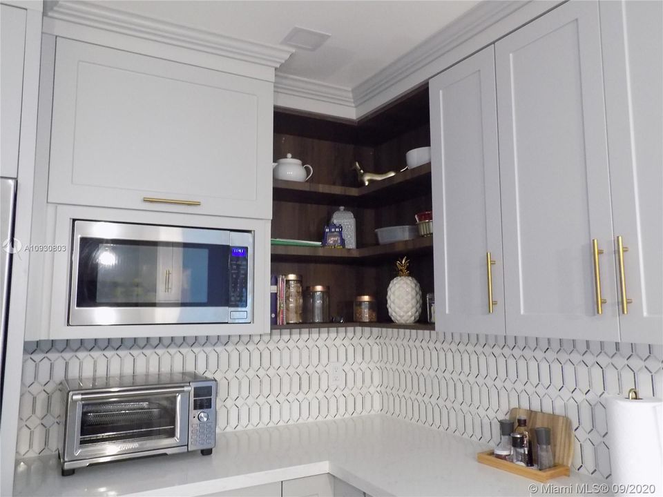 Recently Sold: $495,000 (3 beds, 2 baths, 1547 Square Feet)