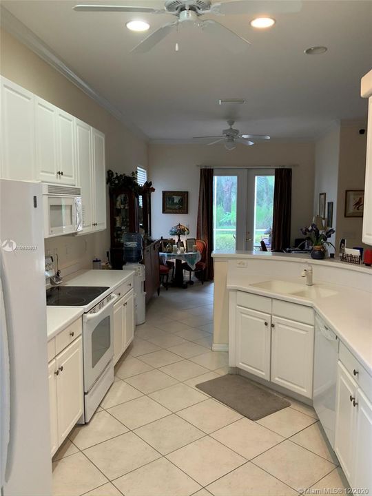 Vendido Recientemente: $265,000 (3 camas, 2 baños, 0 Pies cuadrados)