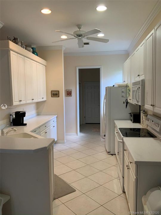 Vendido Recientemente: $265,000 (3 camas, 2 baños, 0 Pies cuadrados)