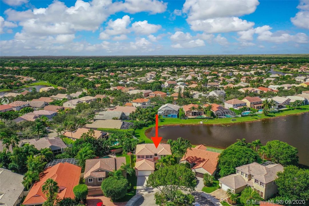 Recently Sold: $600,000 (5 beds, 3 baths, 2506 Square Feet)