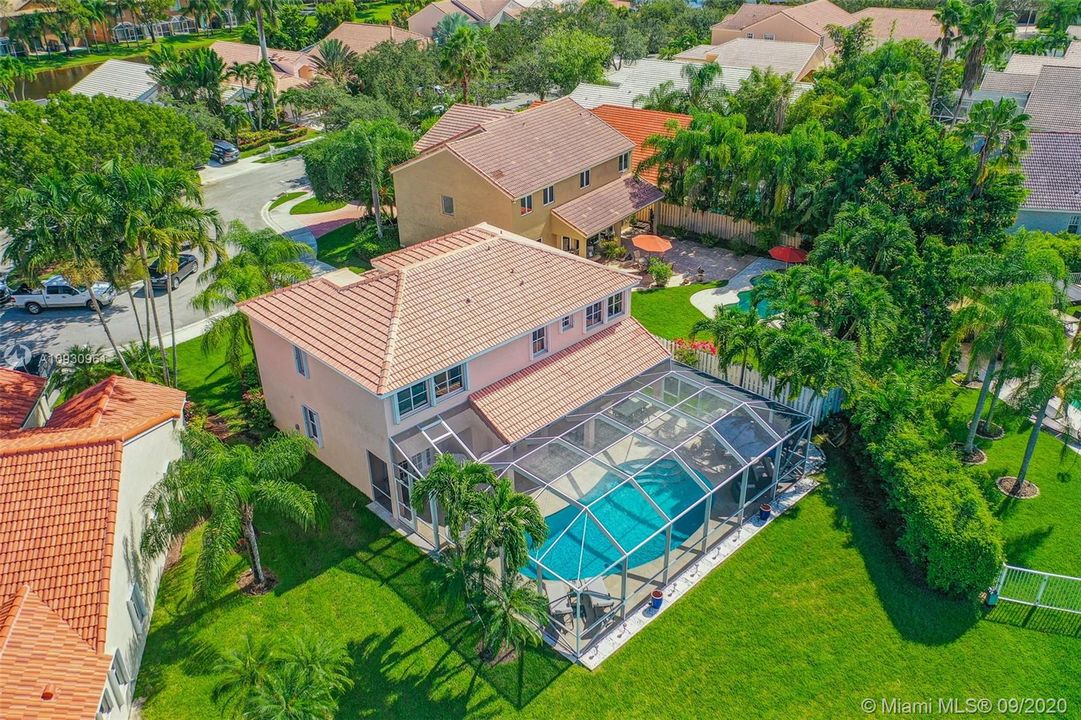 Recently Sold: $600,000 (5 beds, 3 baths, 2506 Square Feet)