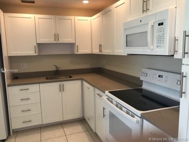 UPGRADED KITCHEN