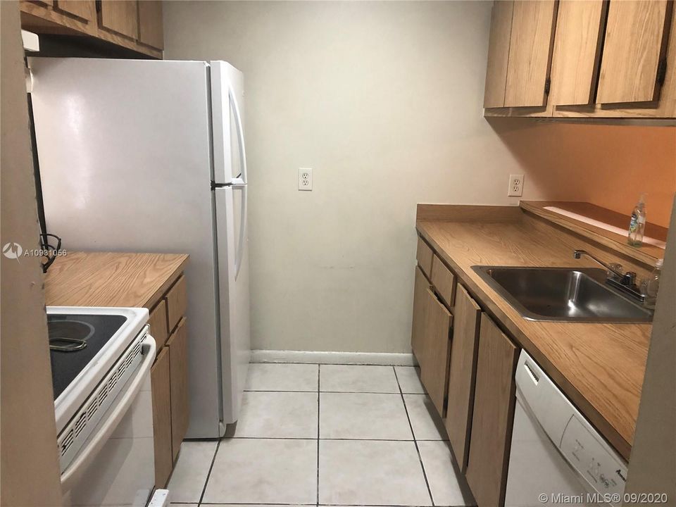 Vendido Recientemente: $125,000 (1 camas, 1 baños, 700 Pies cuadrados)