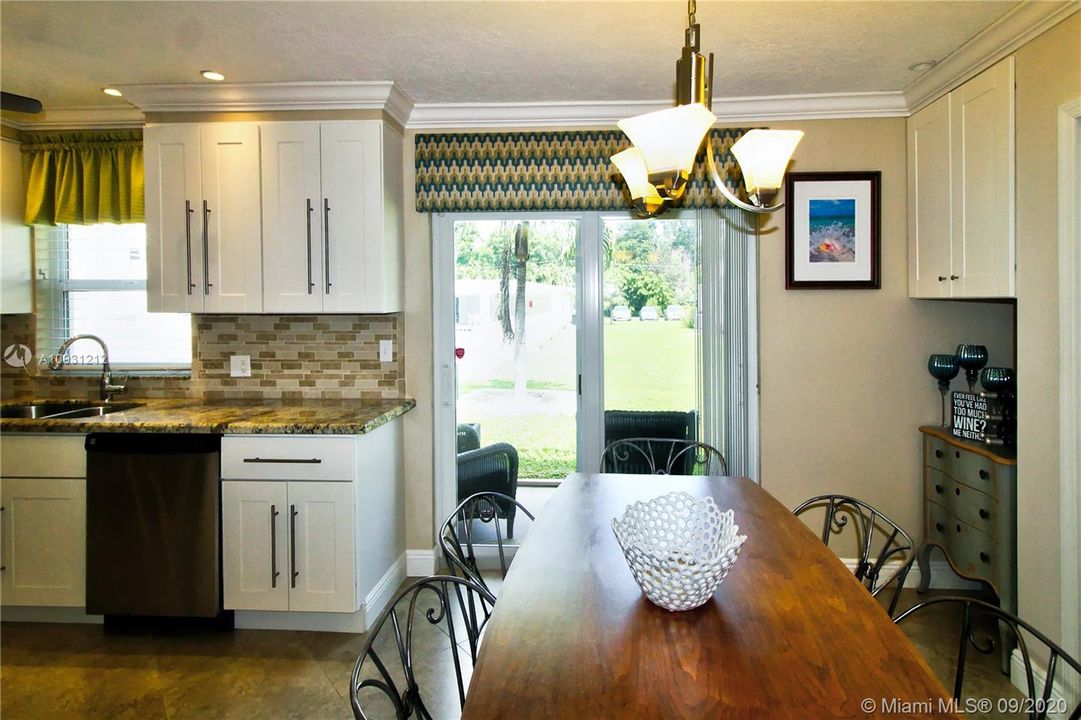 Vendido Recientemente: $299,000 (2 camas, 2 baños, 0 Pies cuadrados)