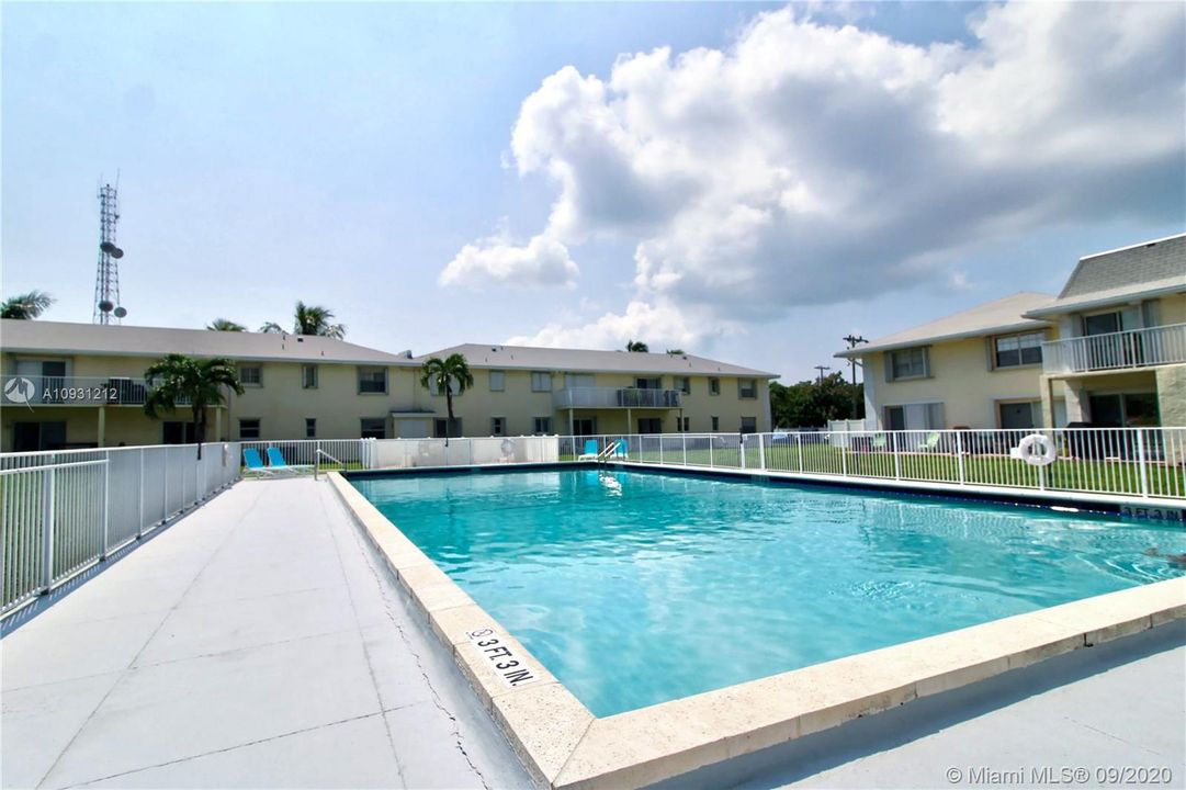 Vendido Recientemente: $299,000 (2 camas, 2 baños, 0 Pies cuadrados)