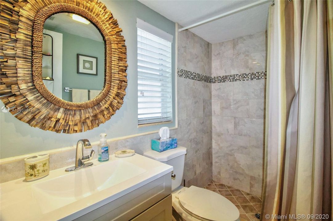 Vendido Recientemente: $299,000 (2 camas, 2 baños, 0 Pies cuadrados)