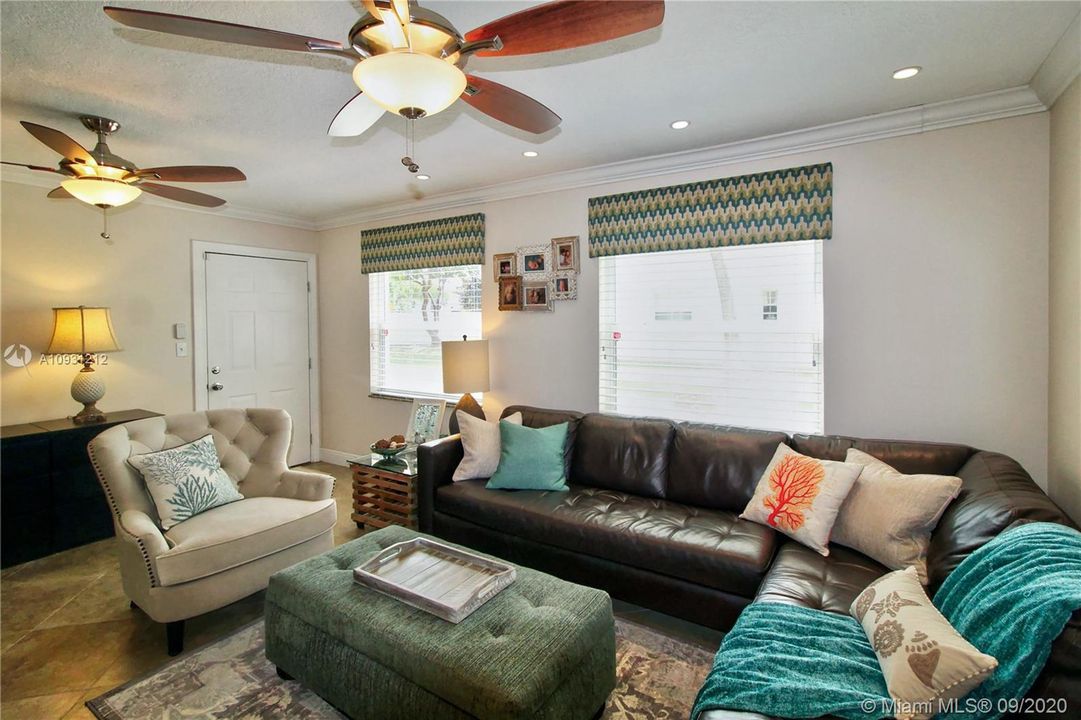 Vendido Recientemente: $299,000 (2 camas, 2 baños, 0 Pies cuadrados)