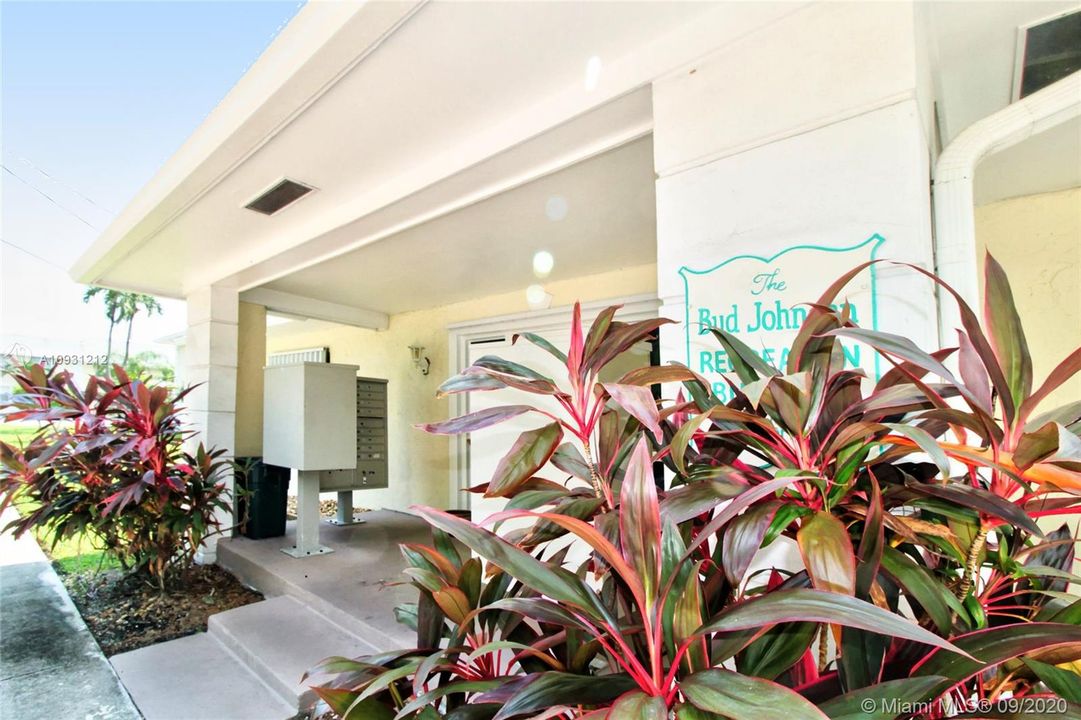 Vendido Recientemente: $299,000 (2 camas, 2 baños, 0 Pies cuadrados)