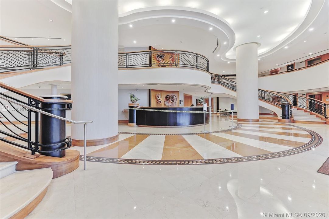 Недавно продано: $710,000 (2 спален, 2 ванн, 1591 Квадратных фут)