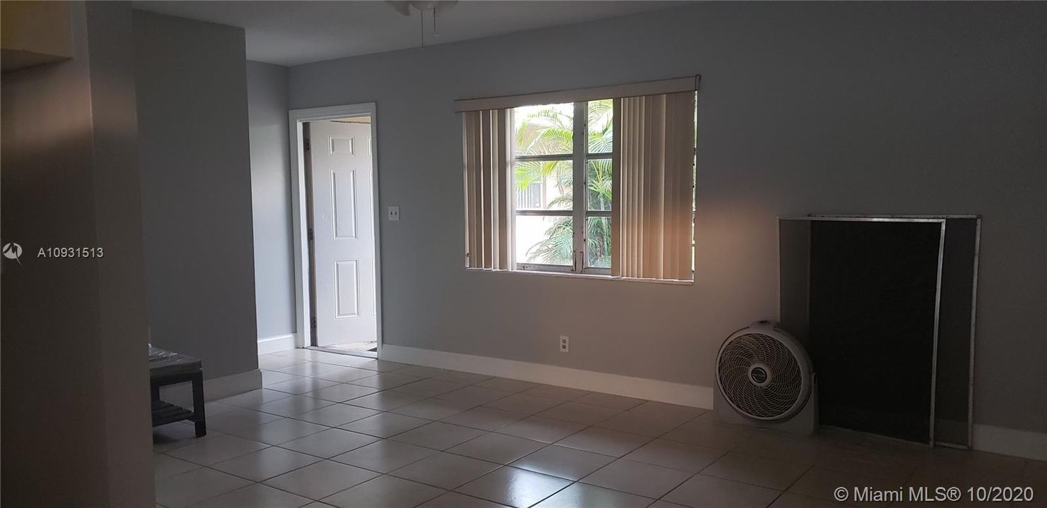 Recently Rented: $1,000 (1 beds, 1 baths, 0 Square Feet)