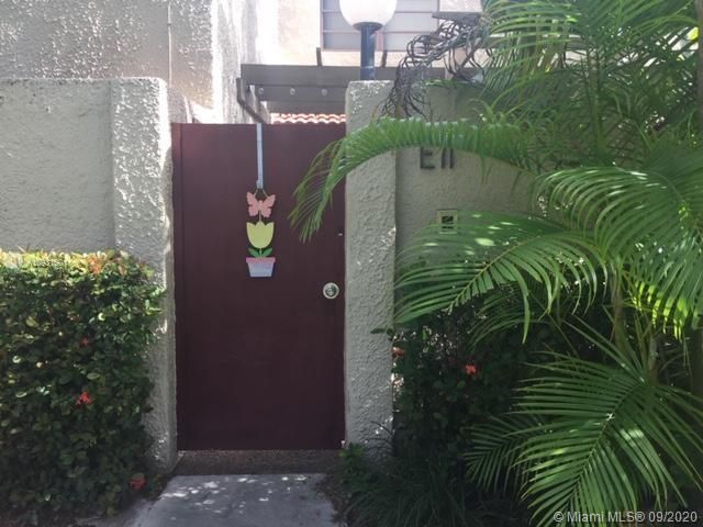 Vendido Recientemente: $309,000 (2 camas, 2 baños, 0 Pies cuadrados)