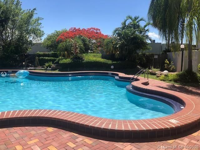 Vendido Recientemente: $309,000 (2 camas, 2 baños, 0 Pies cuadrados)