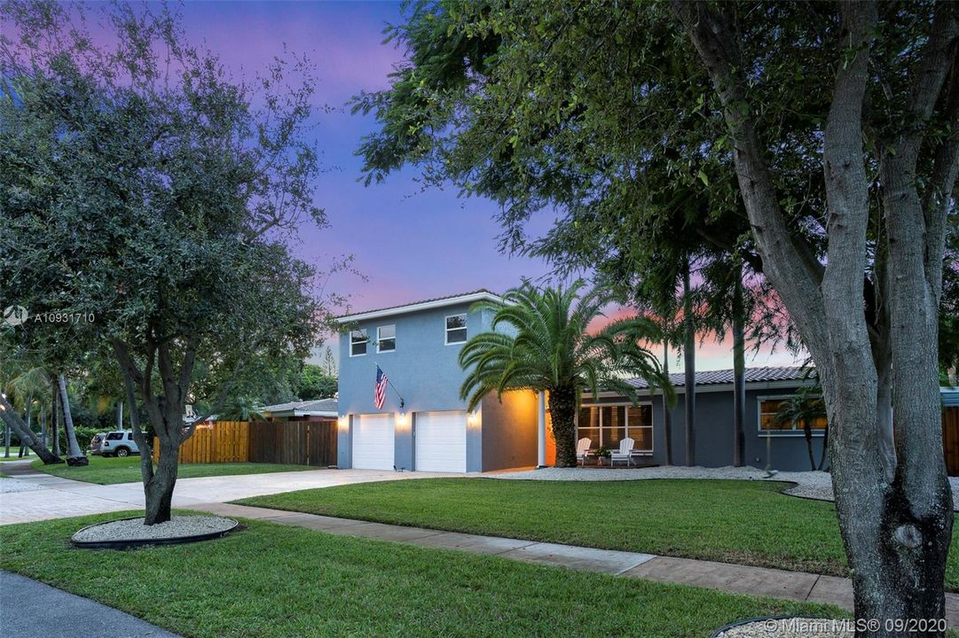 Recently Sold: $469,900 (3 beds, 2 baths, 1571 Square Feet)