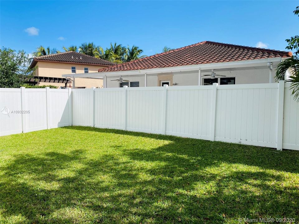 Recently Rented: $3,500 (5 beds, 5 baths, 3344 Square Feet)