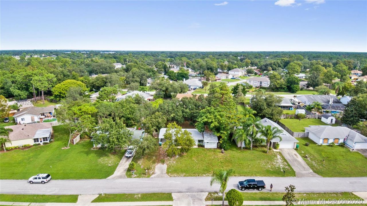 Recently Sold: $199,900 (3 beds, 2 baths, 1152 Square Feet)