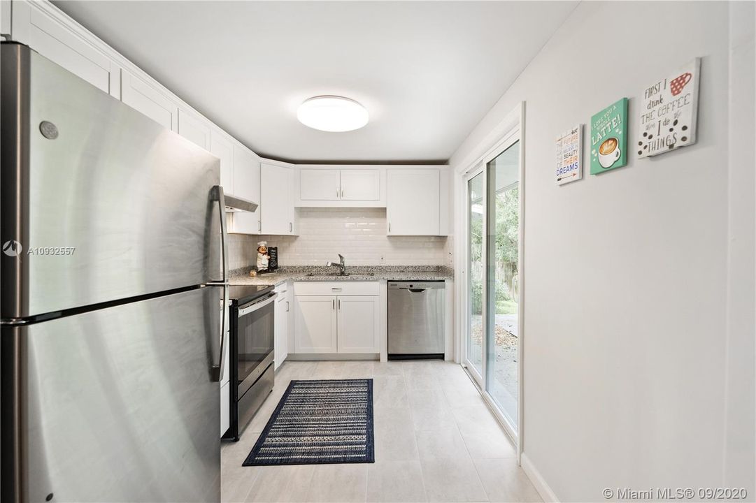 Recently Sold: $199,900 (3 beds, 2 baths, 1152 Square Feet)