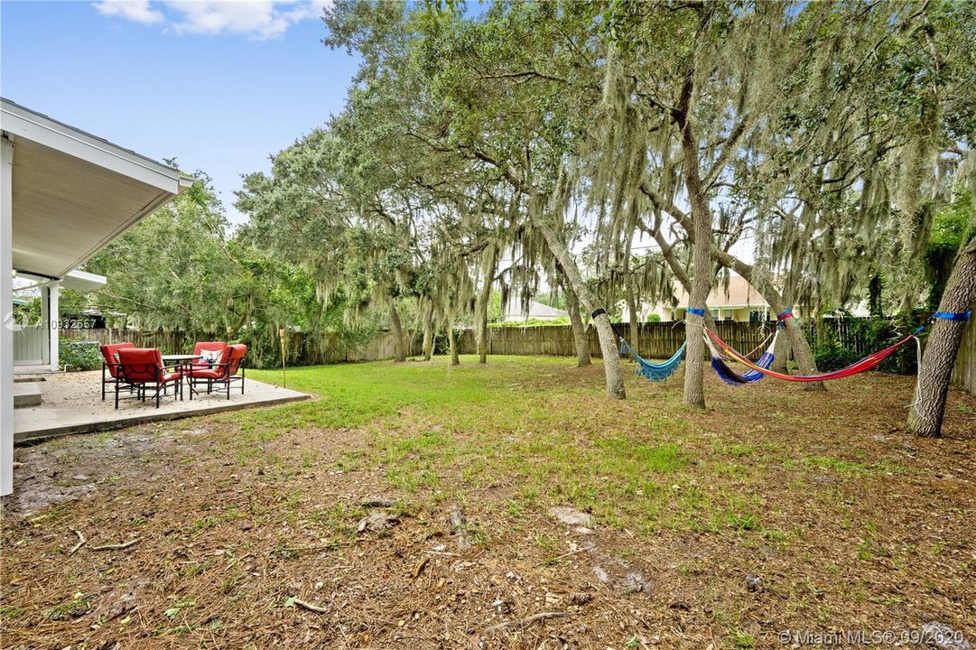 Recently Sold: $199,900 (3 beds, 2 baths, 1152 Square Feet)