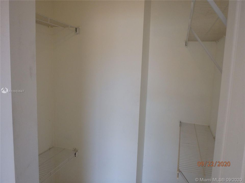 Walk in closet