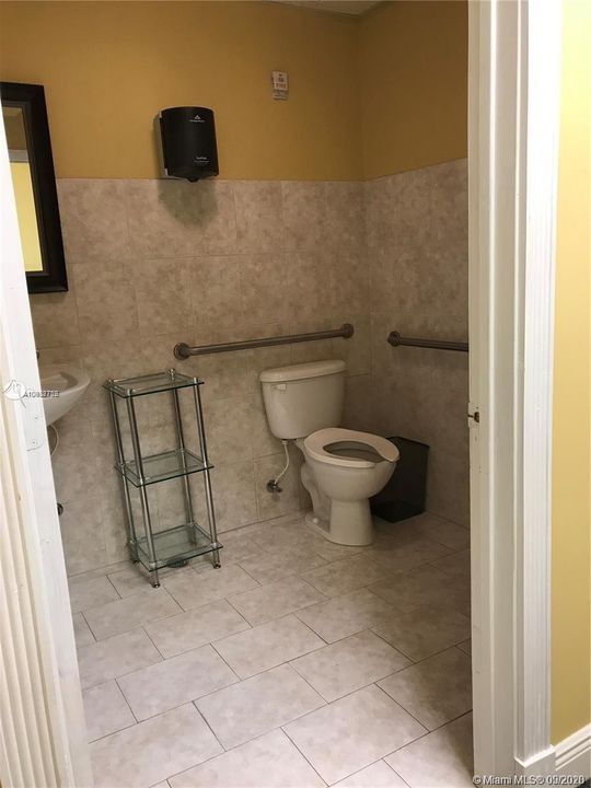 Recently Rented: $1,000 (0 beds, 0 baths, 0 Square Feet)