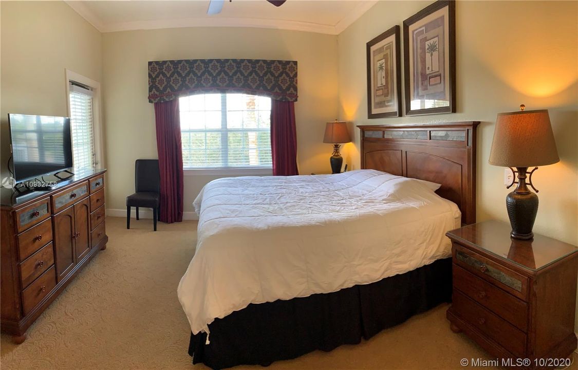 Recently Rented: $1,700 (3 beds, 3 baths, 0 Square Feet)