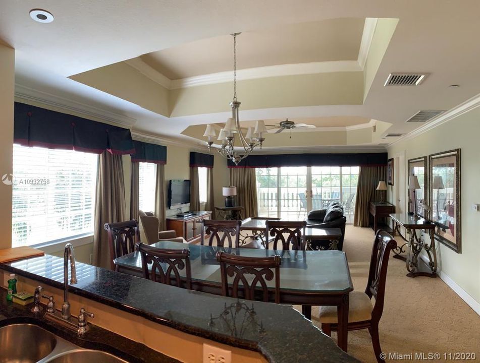 Recently Rented: $1,700 (3 beds, 3 baths, 0 Square Feet)