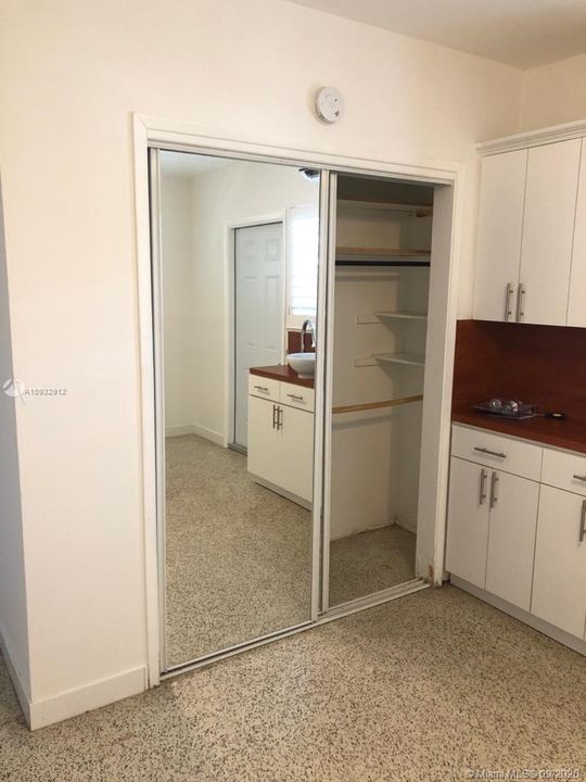 Недавно арендовано: $950 (1 спален, 1 ванн, 1543 Квадратных фут)